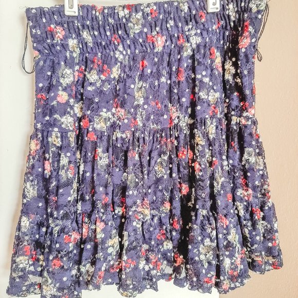 Vanity ruffled floral skirt - Picture 1 of 5